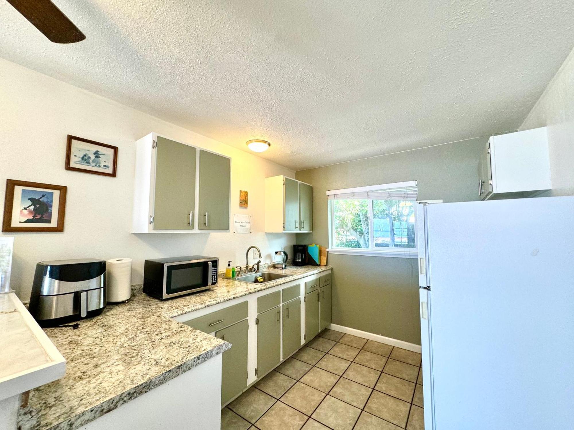 2 Bedrooms with Balcony & Ocean View - MaiLan Hale, Kona Hawaii Kailua-Kona Zewnętrze zdjęcie